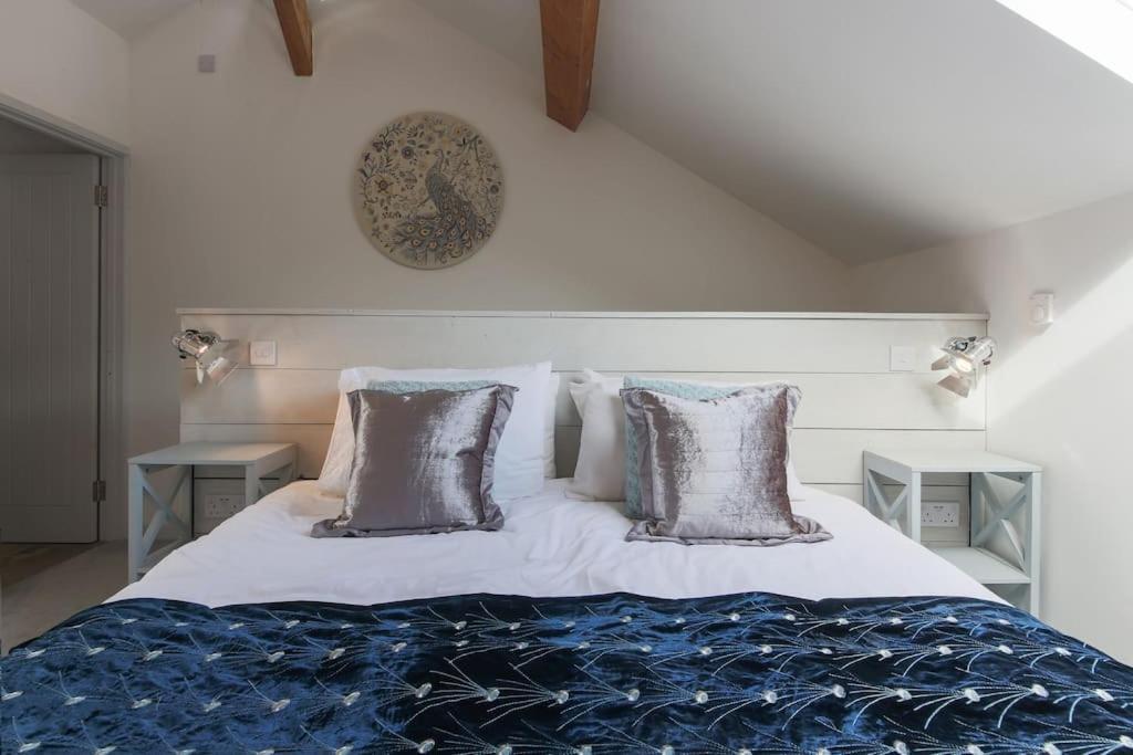 Little Bream - Pretty Cosy Cottage, Sea Views, Walk To The Beach Mawnan Smith Ngoại thất bức ảnh